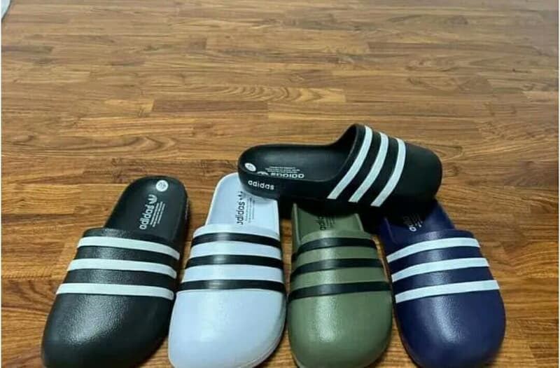 RUBBER ADULT CROCS -BLACK