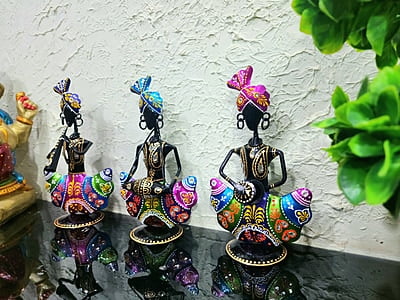 Handcrafted Rajasthani Musician Figurines – Set of 3 Colorful Decor Pieces