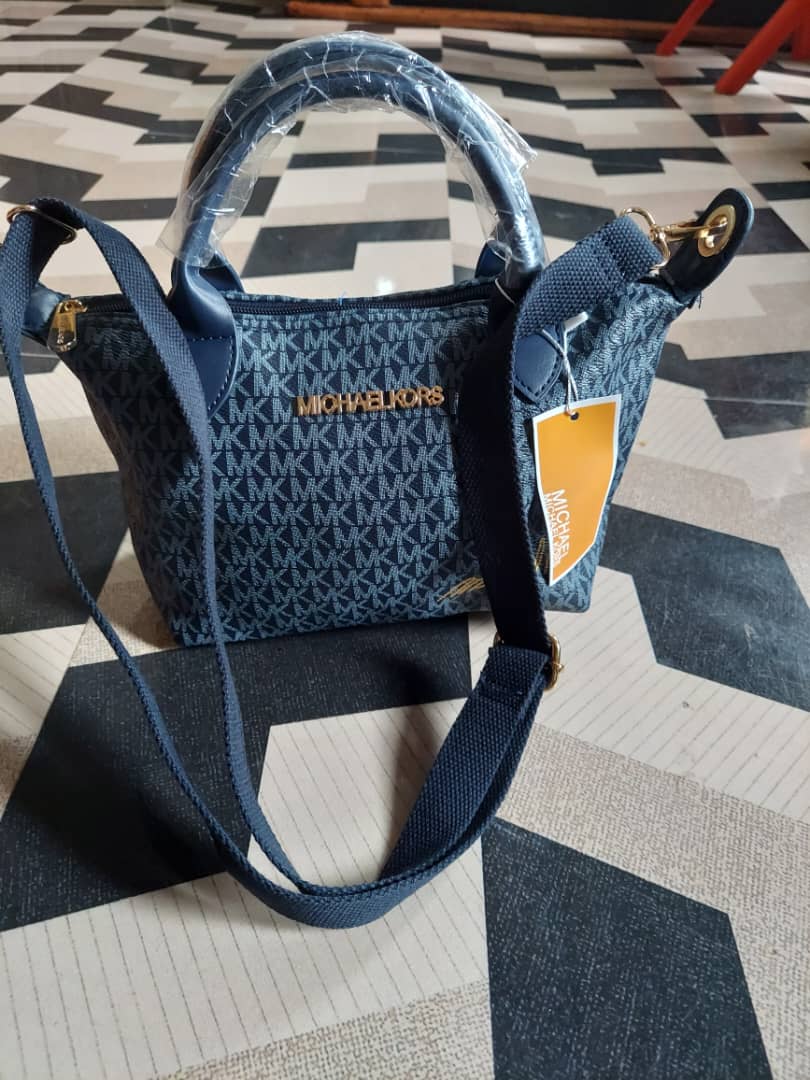 MICHEAL KORS REPLICA PORTABLE BAG  18 BY 32CM - BLUE