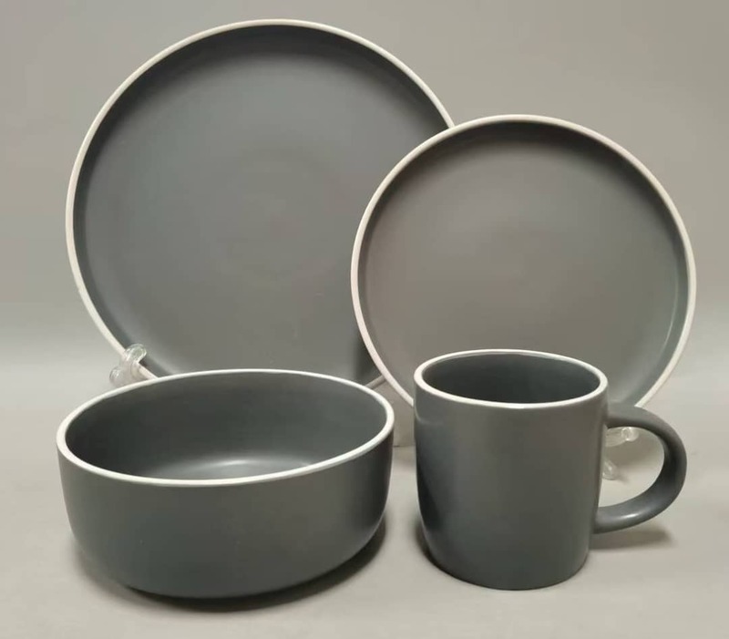 16 - Piece Dinner Set (Deep ash color)