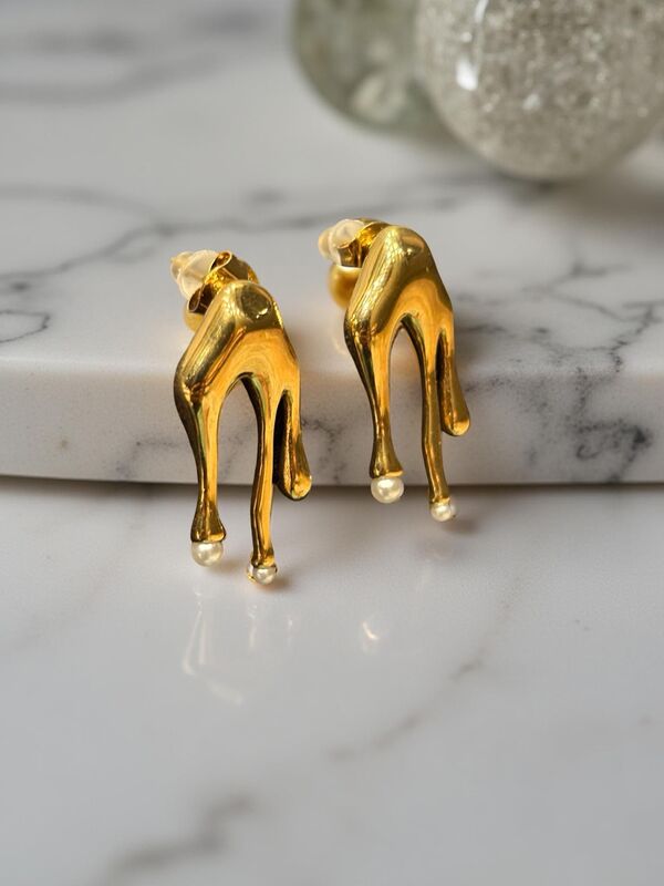 Gold drip earrings