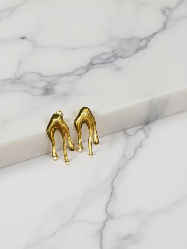 Gold drip earrings
