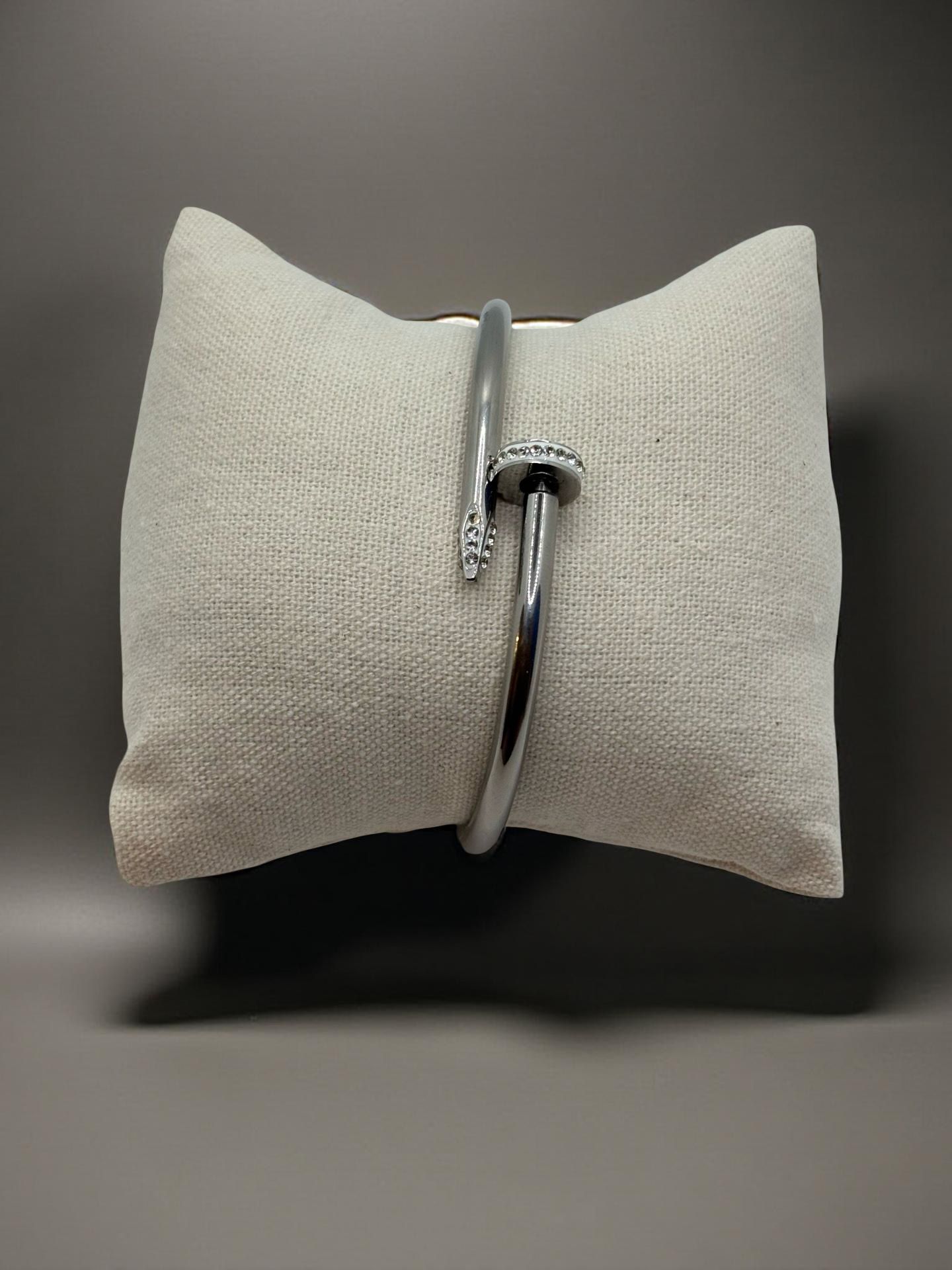 Chic Crystal-Embellished Nail Bangle