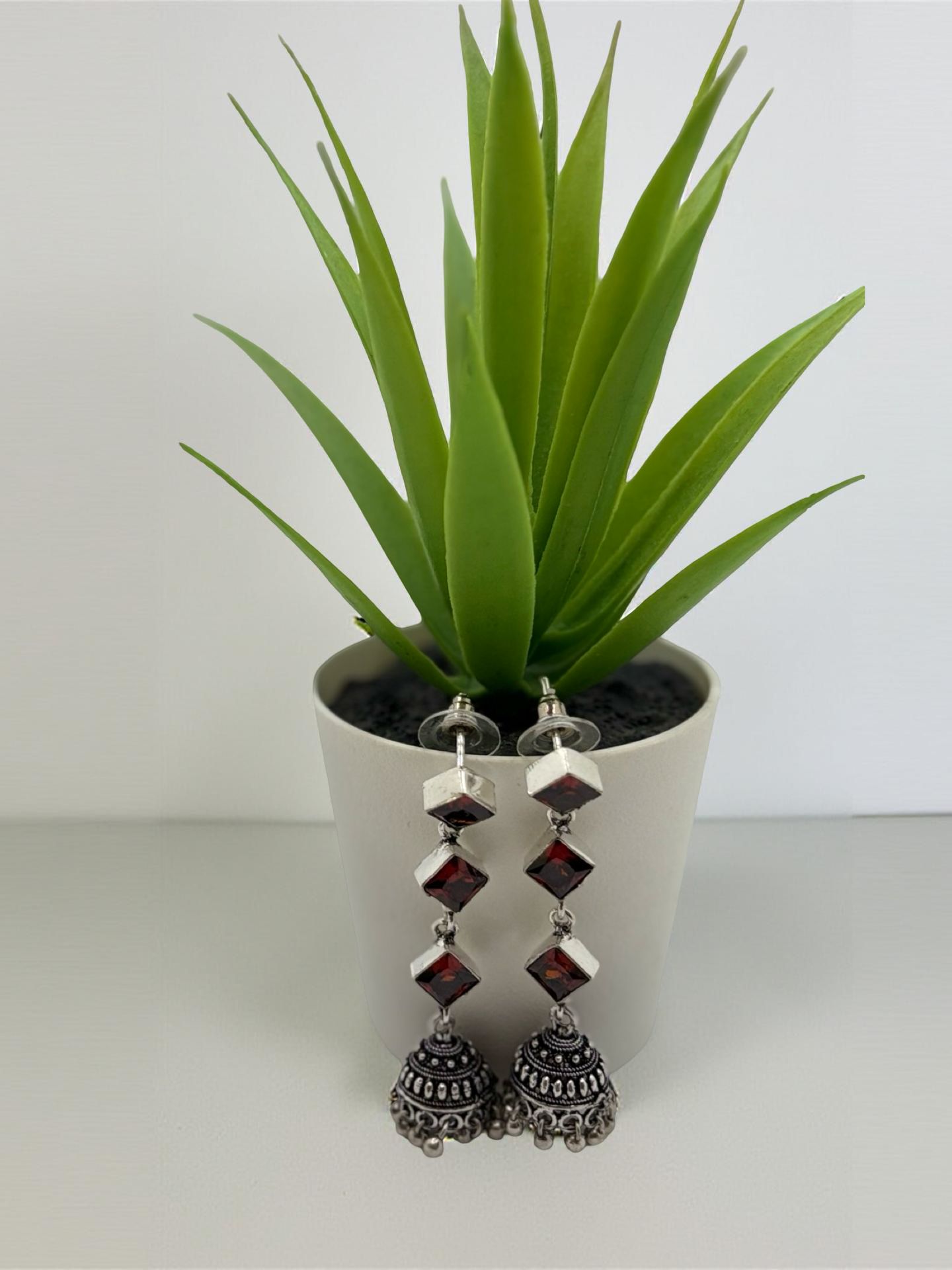 Long 3-layered Crystal Oxidised Jumkha