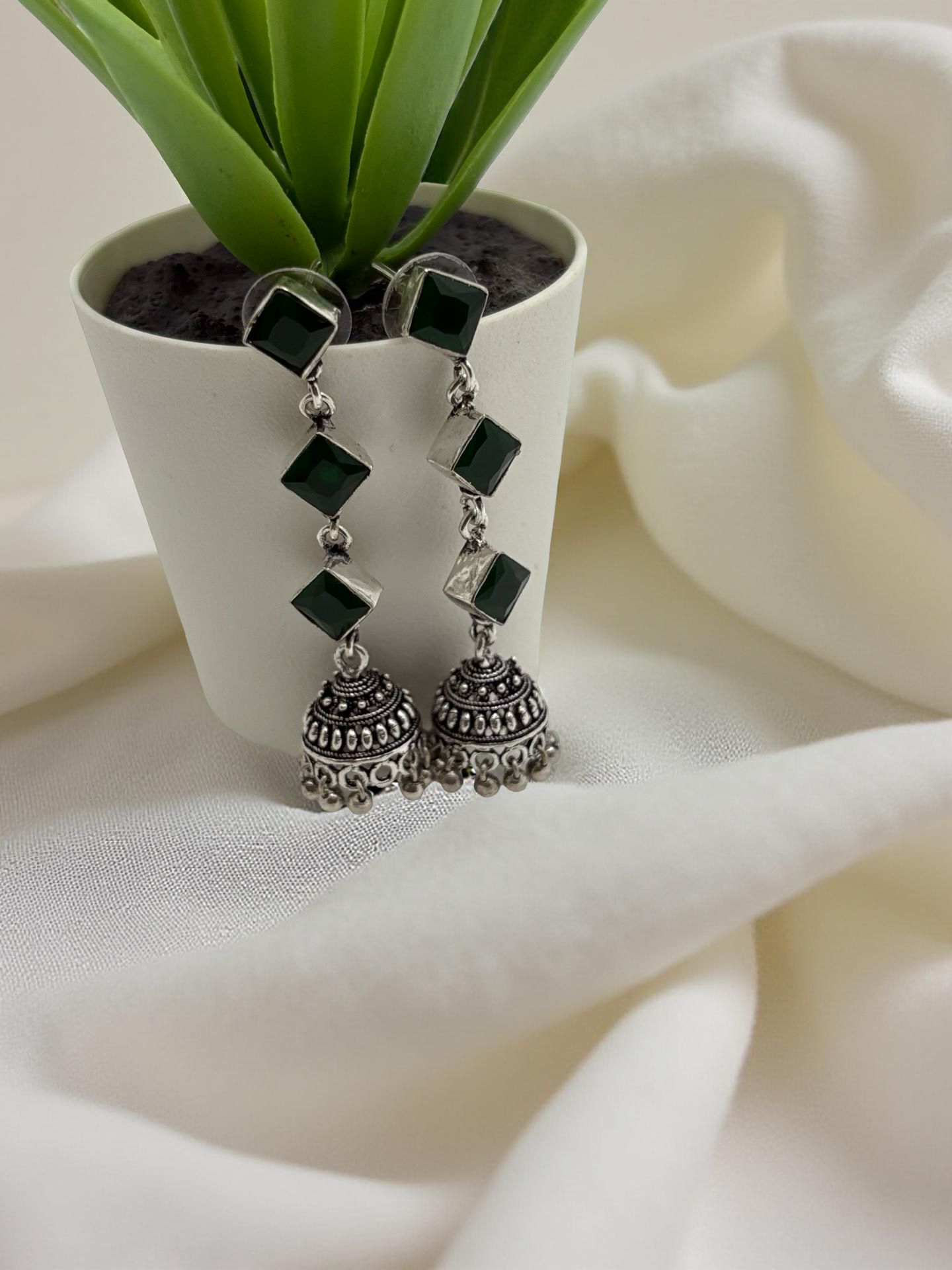 Long 3-layered Crystal Oxidised Jumkha