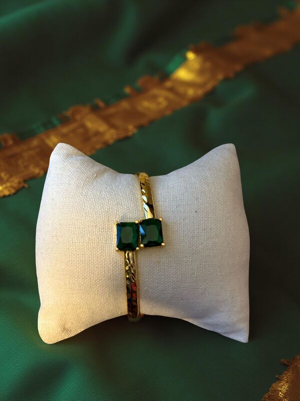 Adjustable Crystal stone Kangan