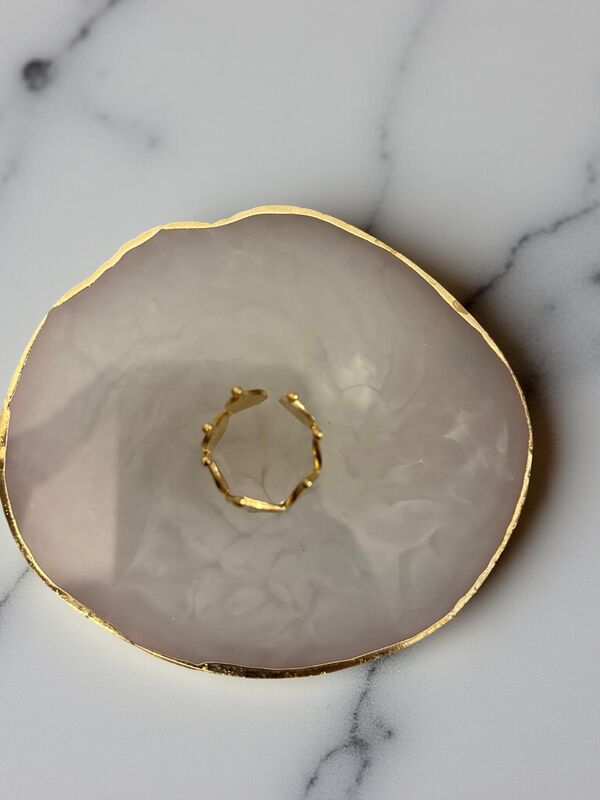 Gold Leaf Cluster Ring