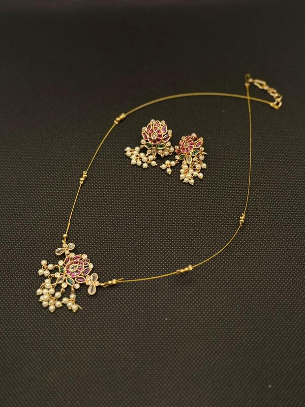 Invisible chain with Kundan Pendent and Earring