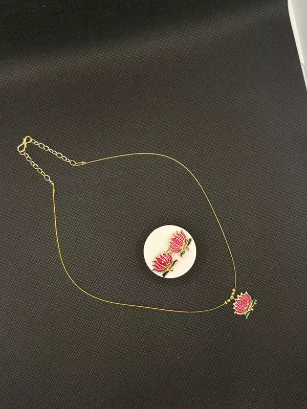 Invisible chain with Lotus Pendent and Earring