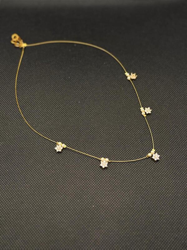 Invisible chain with White Stone Star accents