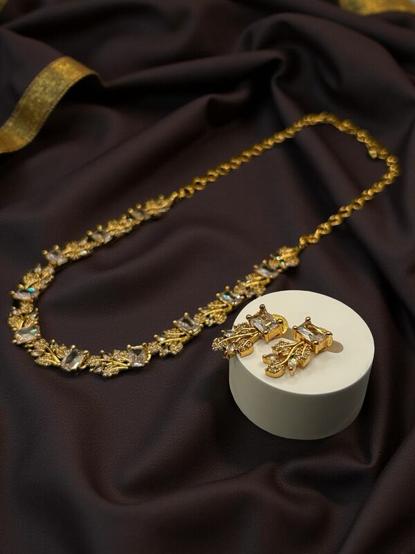 Intricate Leaf design AD stone neckset with Earrings
