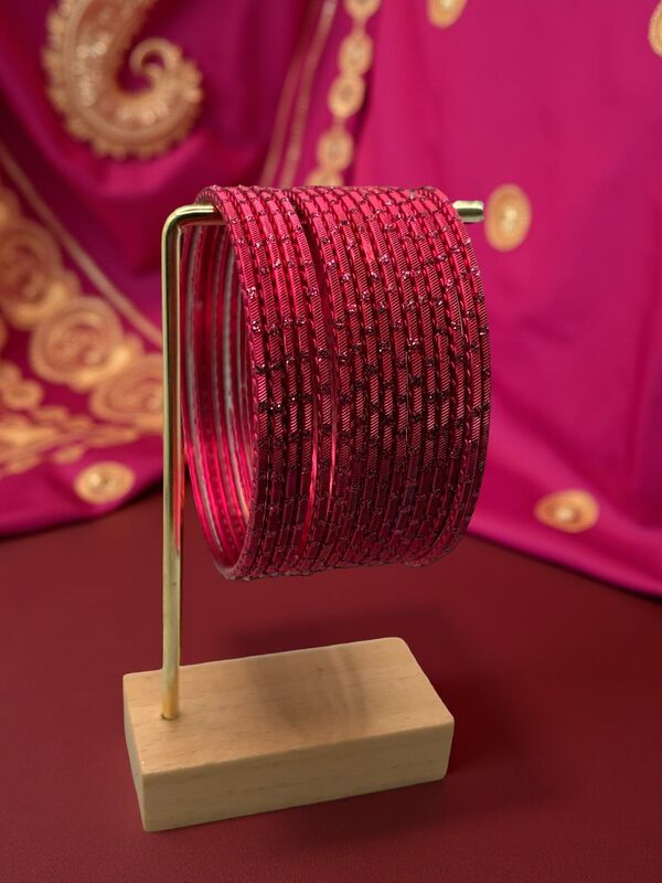 Rain drop Metal Bangles in Pink