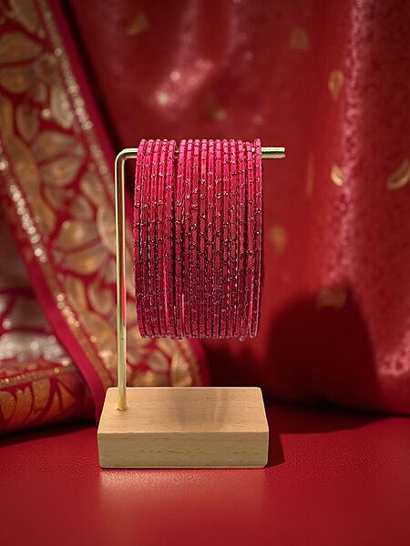 Rain drop Metal Bangles in Pink