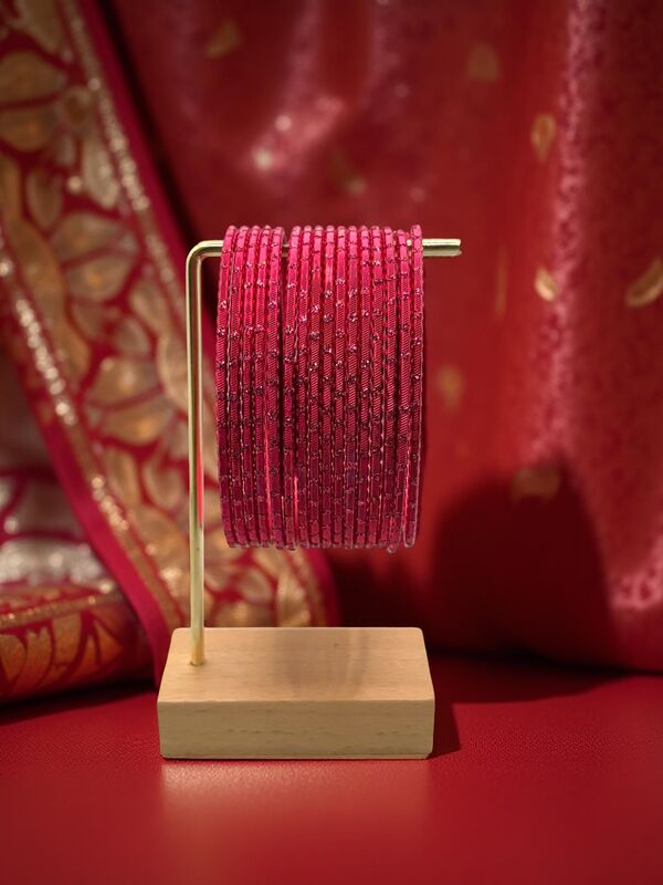 Rain drop Metal Bangles in Pink