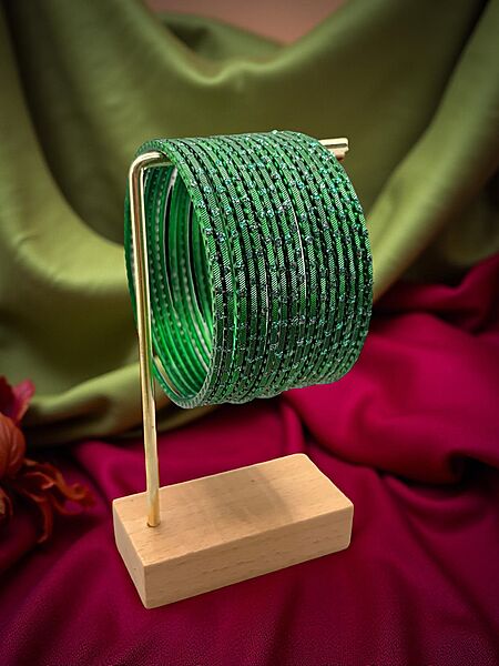 Rain drop Metal Bangles in Green