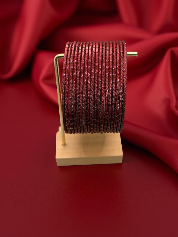 Rain drop Metal Bangles in Red