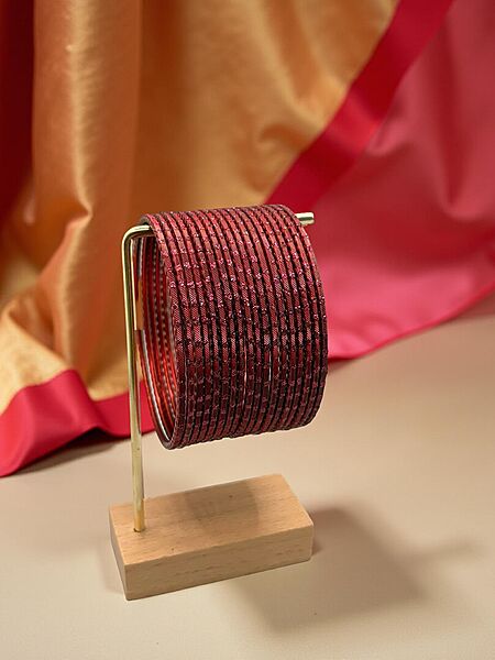 Rain drop Metal Bangles in Red