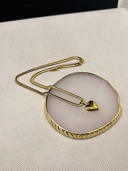 Dainty & Minimalist Gold Puffy Heart Pendant Necklace