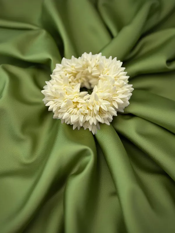 Mullai - Artificial Flower Band (Elastic)