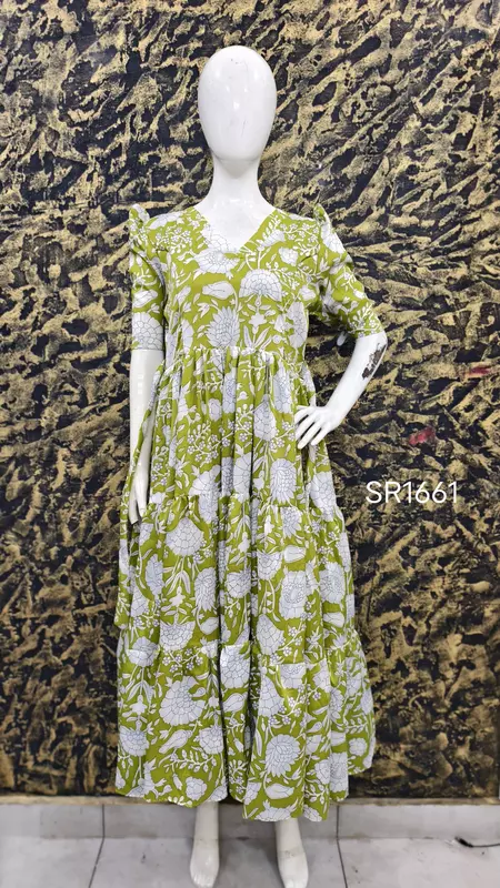 Delta Crepe Fabric: 'Budget Buddy' Green