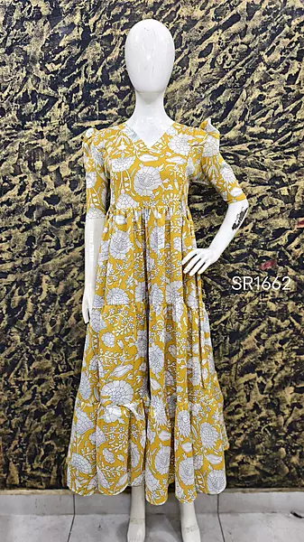 Delta Crepe Fabric: 'Budget Buddy' Yellow