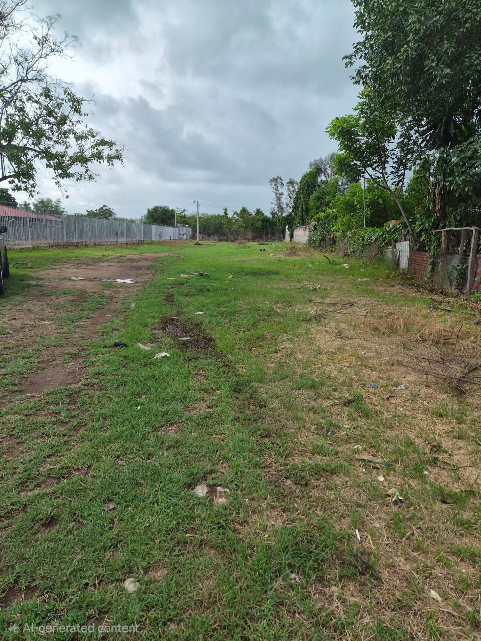 10017 Terreno en Venta en Hacienda Cara Sucia | 1,074 m²
