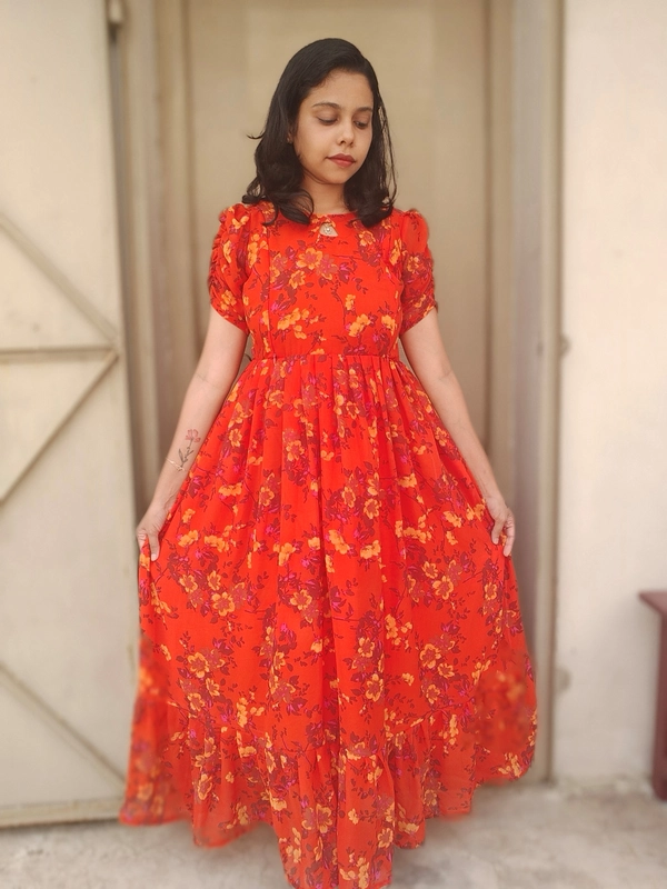 Georgette: Orange Heart Neck