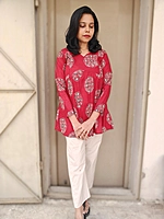 Short top: Full sleeve Red