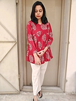 Short top: Full sleeve Red