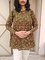 Short Top: Full sleeves Green