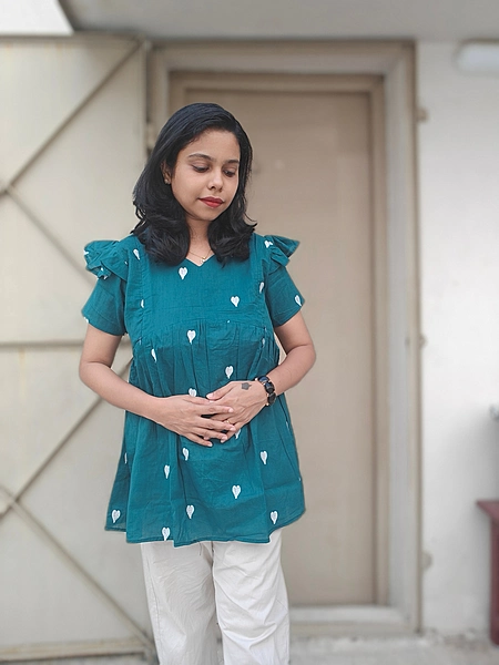 Short top: Ruffle sleeve Green