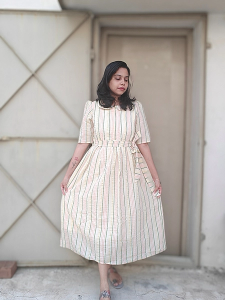 Cotton: Onam Half White Center Zip