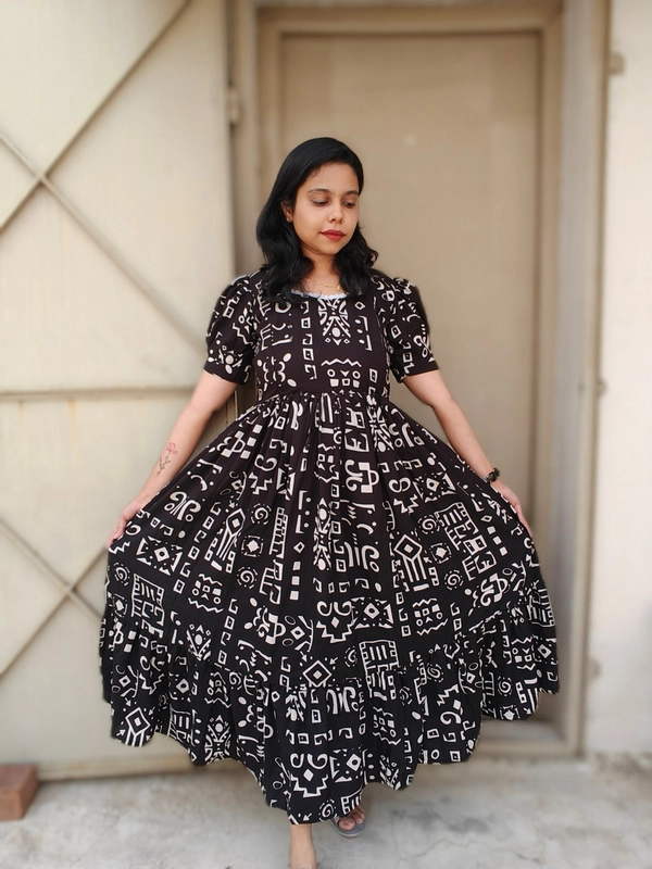 Rayon: Black Feeding Maxi