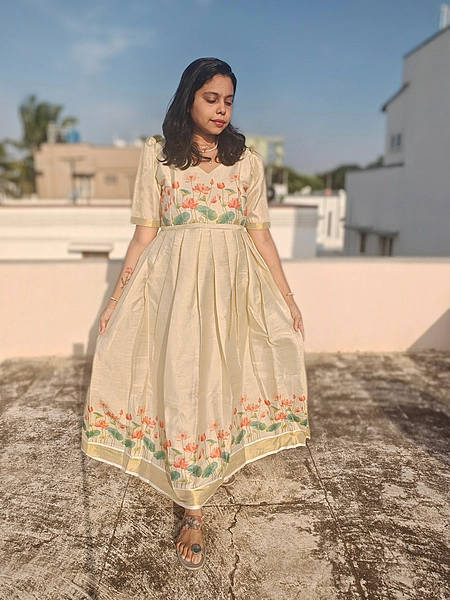Tissue Silk 'Anvitha' Onam collection (Feeding)