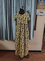 Lounge wear: Zipless & Pullup Beige floral