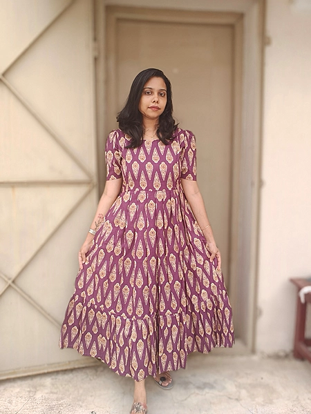Soft Cotton: Premium Maxi 'Plum Mughal' Non Feeding
