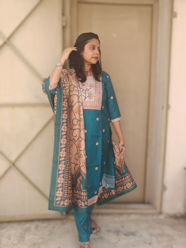 Semi Tussar Silk: Festive Green 3 Piece Salwar (Feeding)