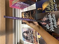 Isla Haraya Book Series - SET ONLY