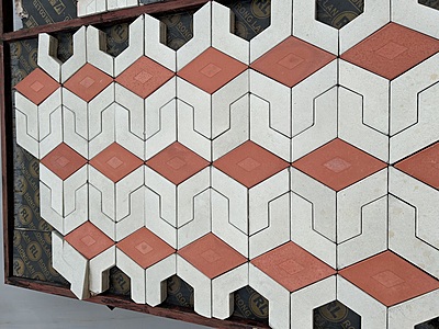 Prism paving blocks