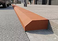 C3: CURBSTONE