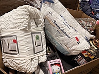 Off-Price Name-Brand GM Truckload