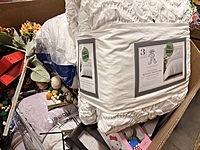 Off-Price Name-Brand GM Truckload