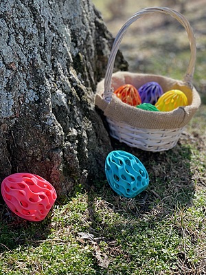 3D Printed Easter Egg with Hidden Compartment