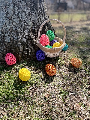 3D Printed Easter Egg with Hidden Compartment