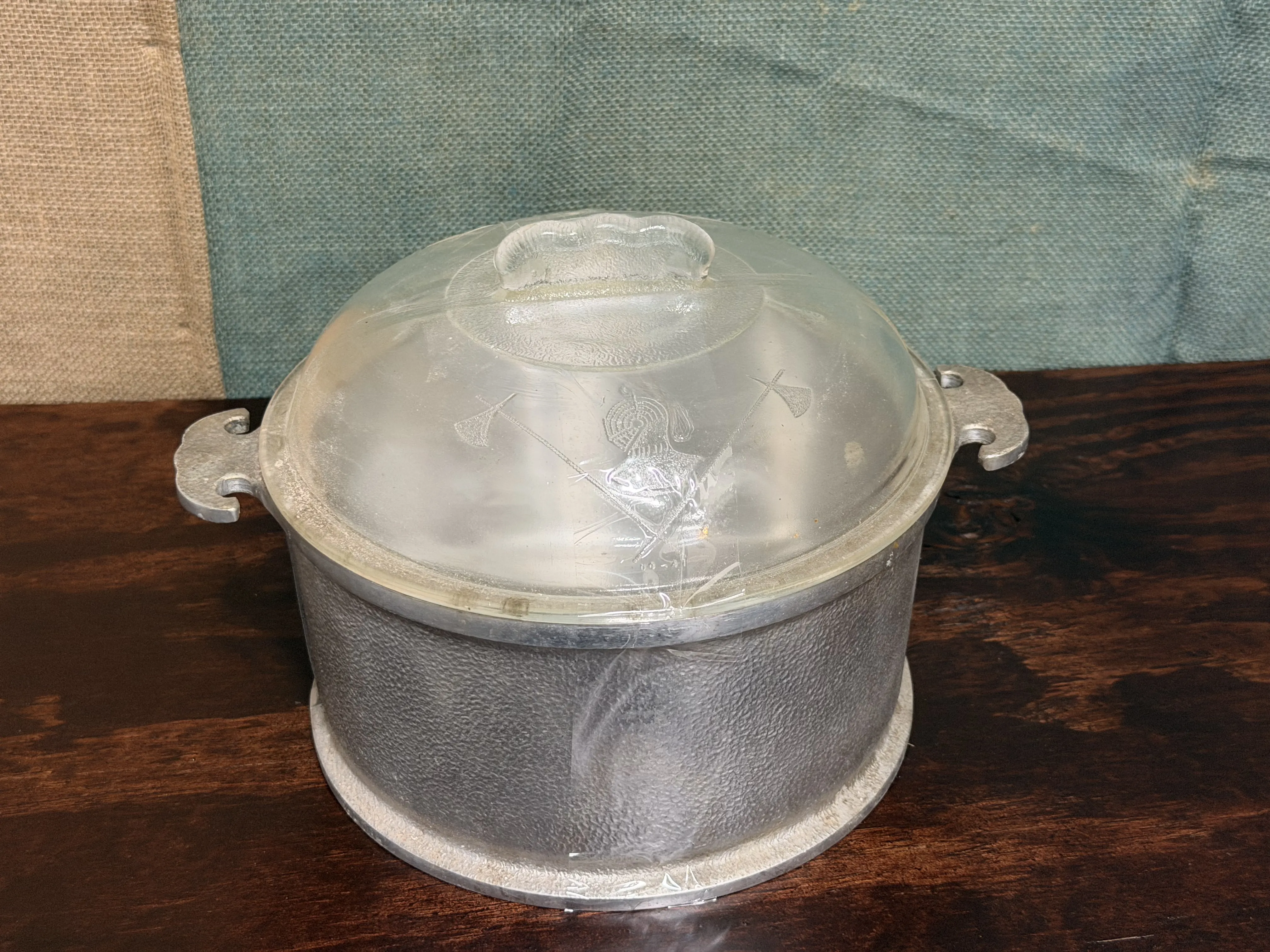 "Guardian Service" Aluminum Pot w/lid JB