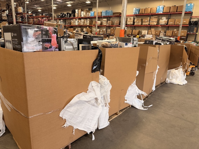 Best Buy Small Appliances + Electronics Truckload