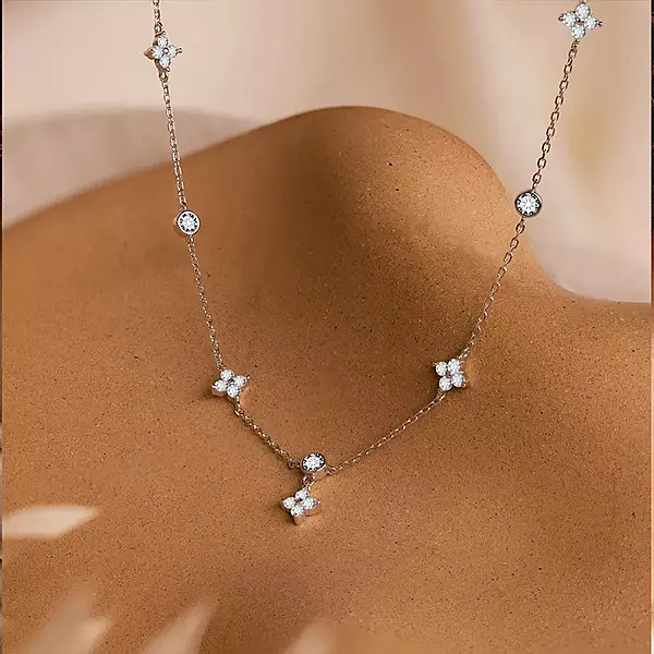 Diamond Flowers Silver Necklace