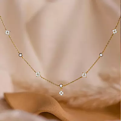 Diamond Flowers Gold Necklace
