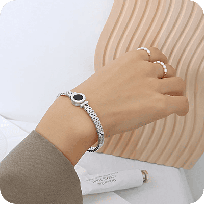 Elegant Love Bracelet Silver