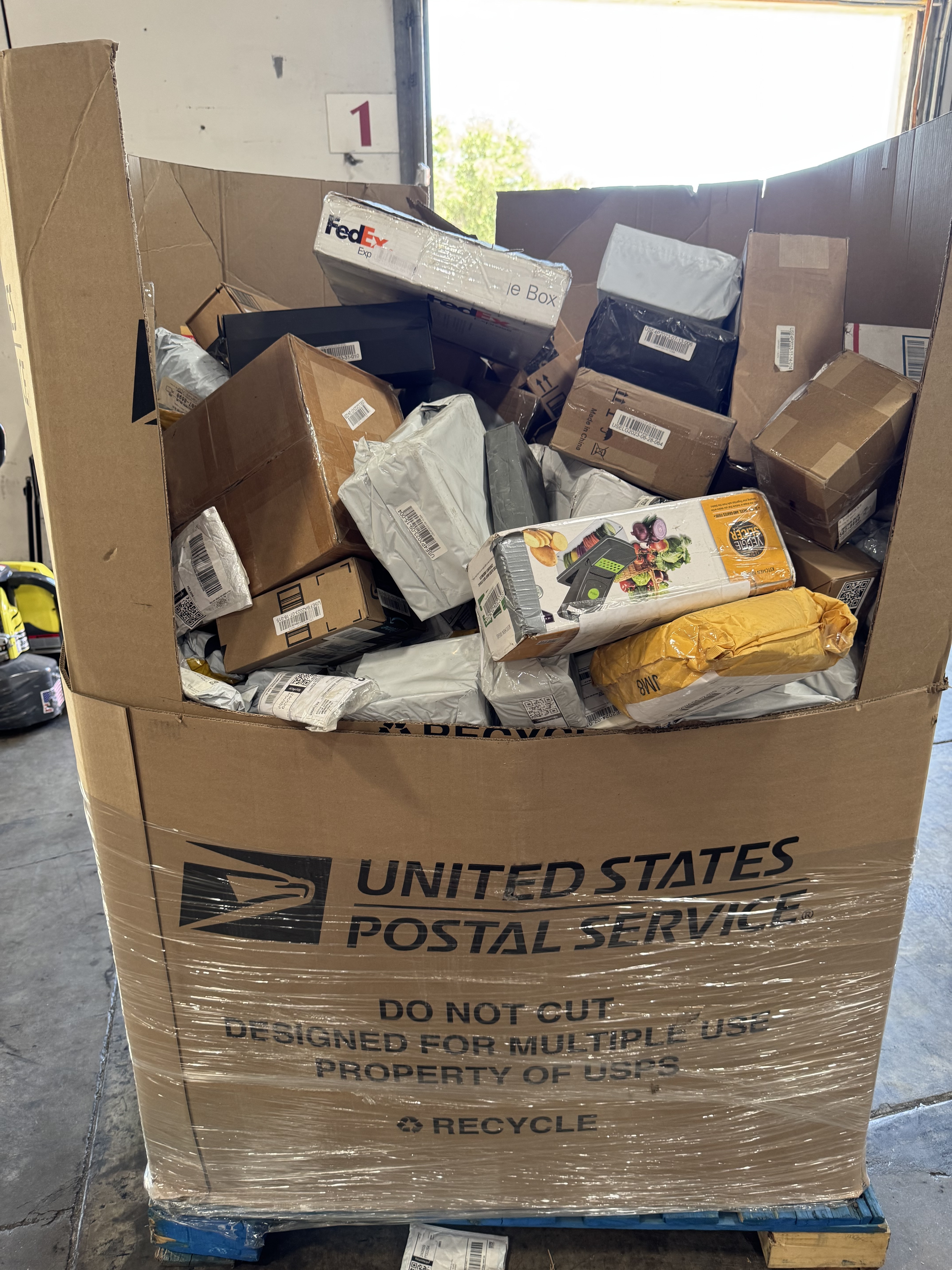 3PL Ecom MONSTER Truckload